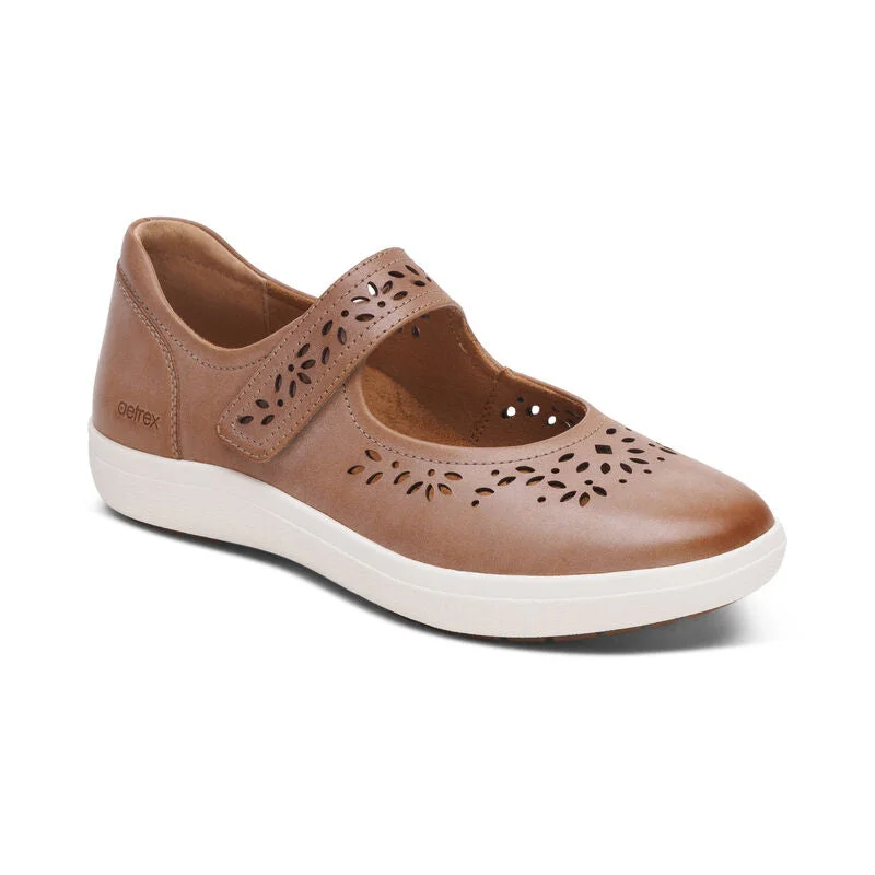 Women's casual sneakers for an active lifestyle AETREX ERICA TAN