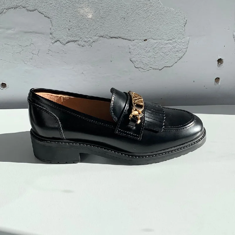 Women's Tassel - Trimmed Loafers with a Low Heel in Olive Green for a Trendy Twist Unisa Elma Black Women's Tassel - Trimmed Loafers with a Low Heel in Olive Green for a Trendy Twist Unisa Elma Black
