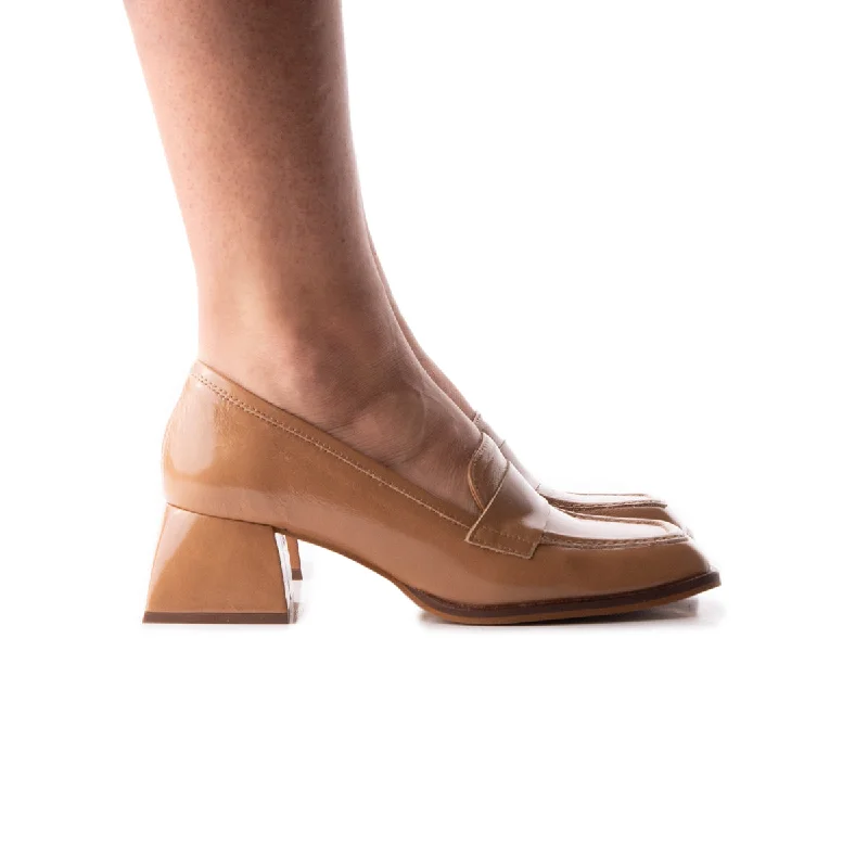 Women's Bow - Embellished Loafers in Red for a Feminine Touch Canterbury Camel Leather Women's Bow - Embellished Loafers in Red for a Feminine Touch Canterbury Camel Leather