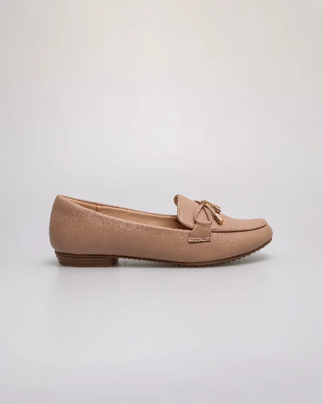 Women's Fur - Lined Loafers in Tan for a Cozy Winter Option Tomaz NN518 Ladies Tassel Gold Loafers Women's Fur - Lined Loafers in Tan for a Cozy Winter Option Tomaz NN518 Ladies Tassel Gold Loafers