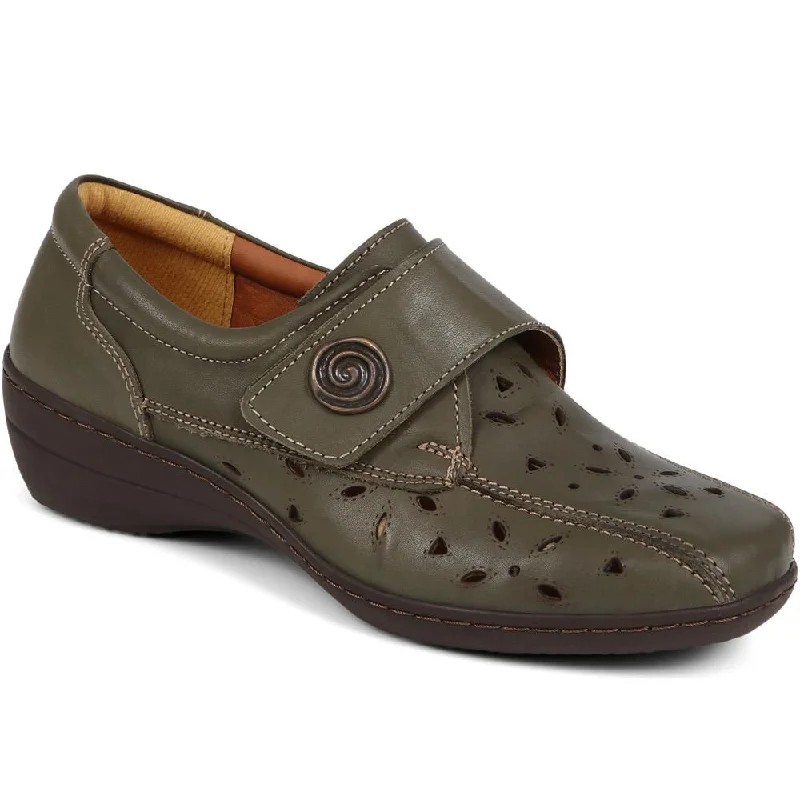 Women's casual suede shoes for a soft texture Leather Touch Fastening Shoes - HAK39037 / 325 608 Women's casual suede shoes for a soft texture Leather Touch Fastening Shoes - HAK39037 / 325 608