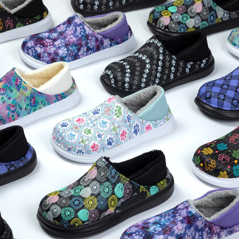 Women's Slippers with a Quilted Pattern in Gray for Added Style Paw Print Faux Fur Lined Slipper Shoes with Comfort Heel