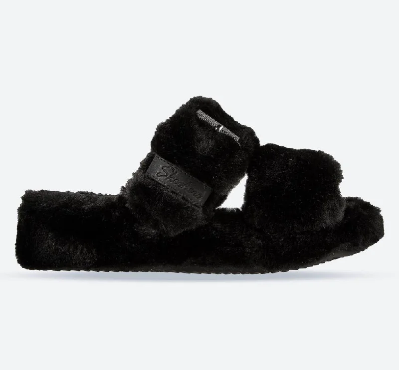 Women's Slippers with a Quilted Pattern in Gray for Added Style Women's Wide Fit Skechers 167238 Cozy Wedge Slippers