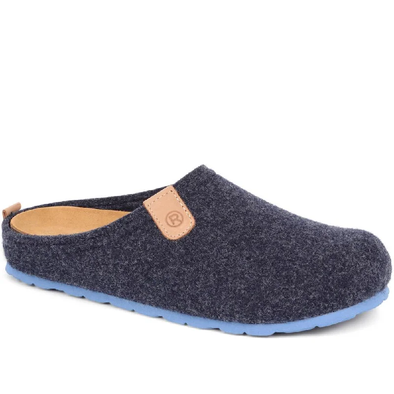 Women's Moccasin - Style Slippers with Fringe Detail in Brown for a Rustic Look Recycled Wool Slipper Clogs - STEP36507 / 323 164