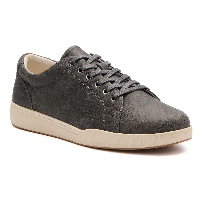 Women's casual shoes in red for a pop of color Encore Sneaker