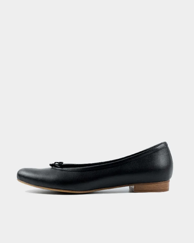Women's casual loafers for a sophisticated appearance Audrey Pumps Black grape leather ballerinas - outlet Women's casual loafers for a sophisticated appearance Audrey Pumps Black grape leather ballerinas - outlet