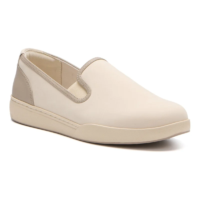 Women's casual shoes for walking long distances Encore Slip On