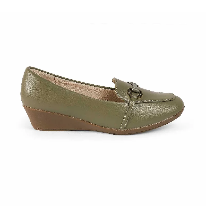 Women's Fur - Lined Loafers in Tan for a Cozy Winter Option Tresmode Trevy Green Women's Casual Sole Loafers Women's Fur - Lined Loafers in Tan for a Cozy Winter Option Tresmode Trevy Green Women's Casual Sole Loafers