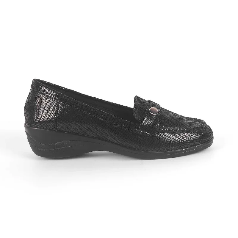 Women's Glitter - Embellished Loafers in Silver for a Sparkly Party Look Tresmode Marcoval Black Women's Dress Wedge Loafers Women's Glitter - Embellished Loafers in Silver for a Sparkly Party Look Tresmode Marcoval Black Women's Dress Wedge Loafers
