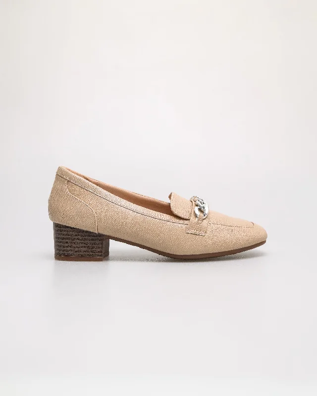 Women's Tassel - Trimmed Loafers with a Low Heel in Olive Green for a Trendy Twist Tomaz NN367 Ladies Silvery Chain Loafers Women's Tassel - Trimmed Loafers with a Low Heel in Olive Green for a Trendy Twist Tomaz NN367 Ladies Silvery Chain Loafers