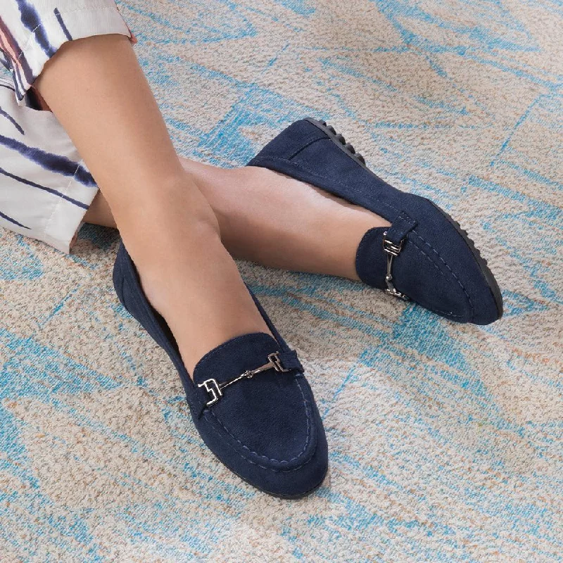 Women's Fur - Lined Loafers in Tan for a Cozy Winter Option The Angelus Blue Women's Dress Loafers Tresmode Women's Fur - Lined Loafers in Tan for a Cozy Winter Option The Angelus Blue Women's Dress Loafers Tresmode