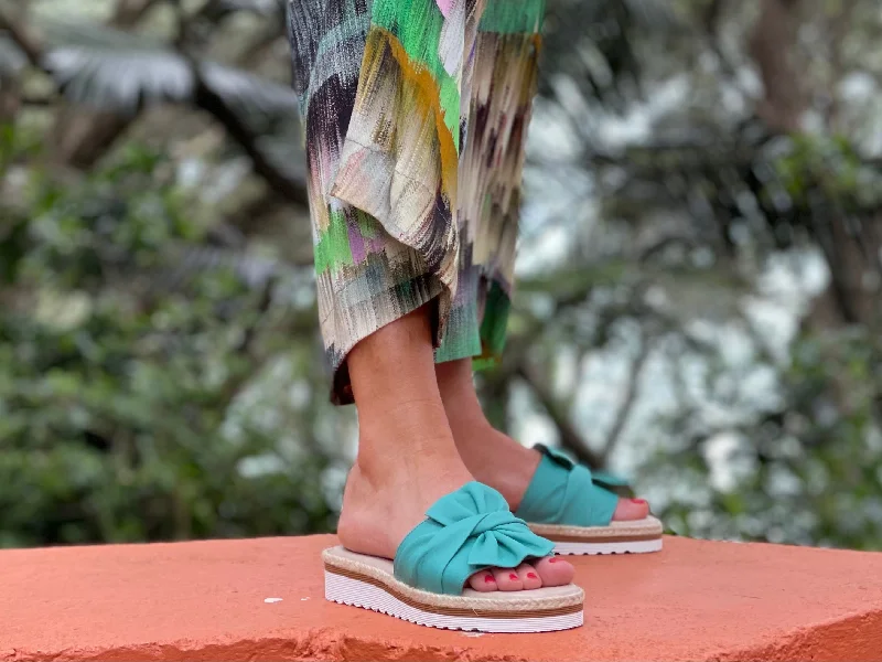 Elastic - Strap Women's Sandals with a Padded Toe in Teal for Easy On - and - OffAerobics Grape available in 4 colours Elastic - Strap Women's Sandals with a Padded Toe in Teal for Easy On - and - OffAerobics Grape available in 4 colours