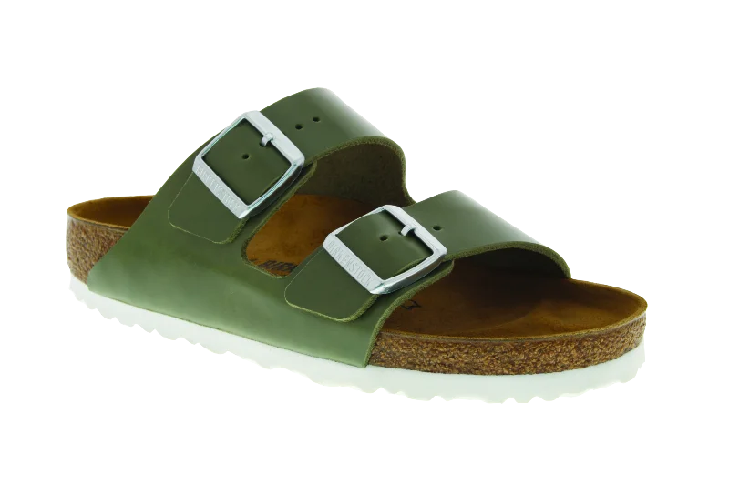 Plus Size Women's Wide - Width Platform Sandals in Black for Added Comfort and HeightBirkenstock Arizona Classic Footbed - Leather Plus Size Women's Wide - Width Platform Sandals in Black for Added Comfort and HeightBirkenstock Arizona Classic Footbed - Leather