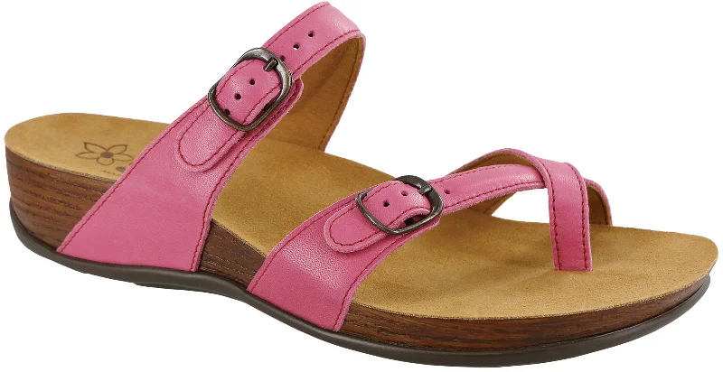 Anti - Slip Women's Sandals with a Grooved Sole in Green for Outdoor AdventuresSAS Shelly Anti - Slip Women's Sandals with a Grooved Sole in Green for Outdoor AdventuresSAS Shelly