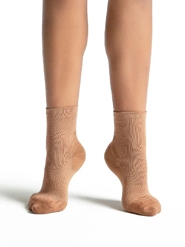 Lightweight Synthetic Flamenco Dance Shoes in Maroon for Easy ManeuveringCapezio H072 Lifeknit Sox II Lightweight Synthetic Flamenco Dance Shoes in Maroon for Easy ManeuveringCapezio H072 Lifeknit Sox II