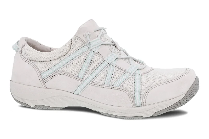 Vegan - Friendly Women's Sneakers Made from Recycled Materials for an Eco - Conscious ChoiceHarlyn Vegan - Friendly Women's Sneakers Made from Recycled Materials for an Eco - Conscious ChoiceHarlyn
