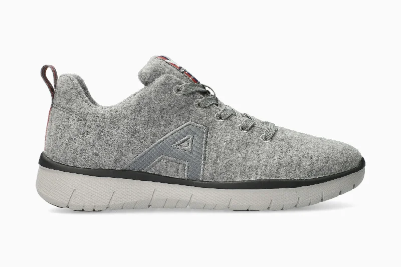 Retro - Style Women's Sneakers in Pastel Colors for a Nostalgic and Fashionable VibeLa Viva - Light Grey Retro - Style Women's Sneakers in Pastel Colors for a Nostalgic and Fashionable VibeLa Viva - Light Grey
