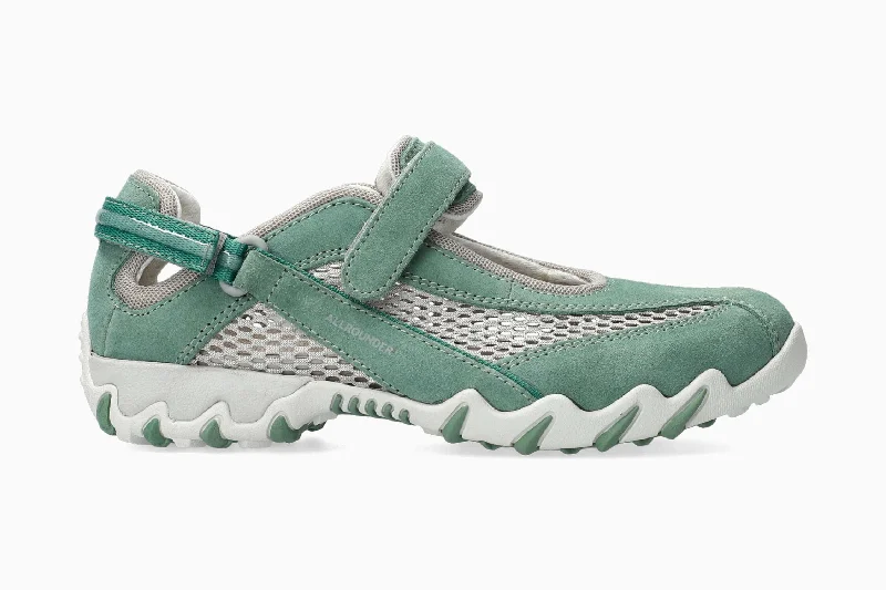 Vegan - Friendly Women's Sneakers Made from Recycled Materials for an Eco - Conscious ChoiceNiro Solid - Mint Vegan - Friendly Women's Sneakers Made from Recycled Materials for an Eco - Conscious ChoiceNiro Solid - Mint