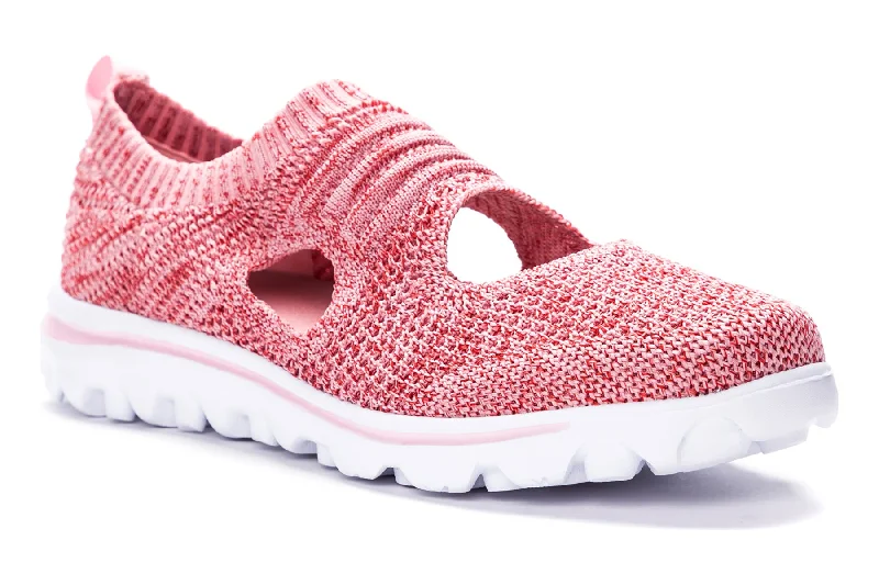 Wide - Width Women's Sneakers for Comfortable Fit for Those with Wider FeetTravelactiv Avid Wide - Width Women's Sneakers for Comfortable Fit for Those with Wider FeetTravelactiv Avid