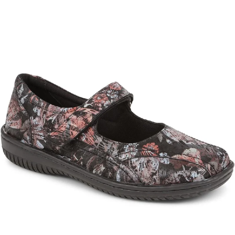 Lace - up women's casual shoes for a secure fitFloral Touch Fasten Mary Janes - LUCK38007 / 324 545 Lace - up women's casual shoes for a secure fitFloral Touch Fasten Mary Janes - LUCK38007 / 324 545