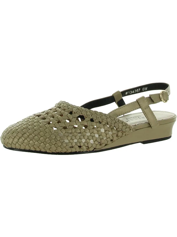 Embroidered women's espadrilles with intricate designsJESSY Womens Leather Ankle Strap Wedge Sandals Embroidered women's espadrilles with intricate designsJESSY Womens Leather Ankle Strap Wedge Sandals