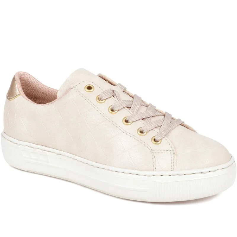 Women's casual shoes with arch support for better foot healthLace-Up Trainers - RKR37512 / 323 716 Women's casual shoes with arch support for better foot healthLace-Up Trainers - RKR37512 / 323 716