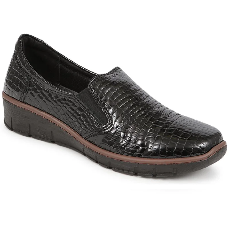 Women's casual shoes in red for a pop of colorSlip-On Casual Shoes - LUCK40015 / 326 614 Women's casual shoes in red for a pop of colorSlip-On Casual Shoes - LUCK40015 / 326 614