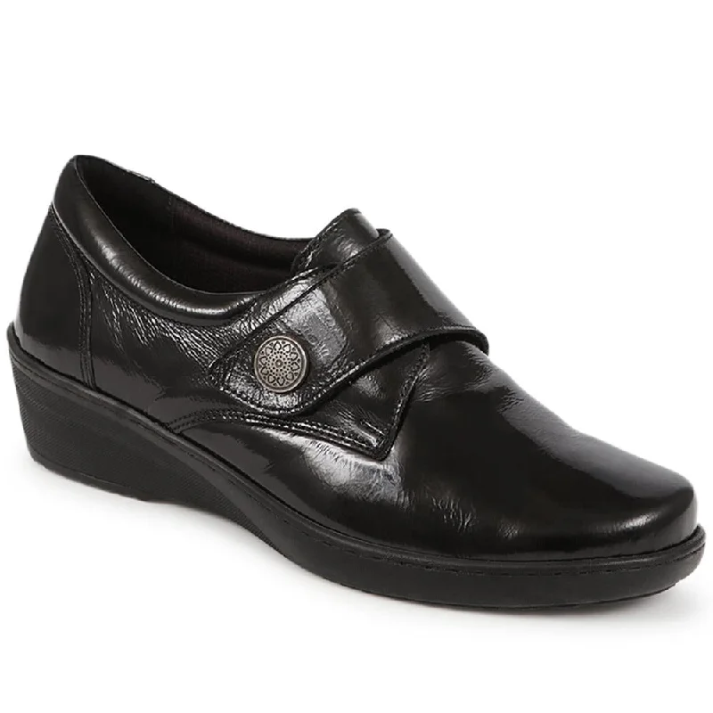 Women's casual shoes with polka - dot patterns for a fun lookTouch-Fasten Monk Strap Shoes - LUCK40011 / 326 612 Women's casual shoes with polka - dot patterns for a fun lookTouch-Fasten Monk Strap Shoes - LUCK40011 / 326 612