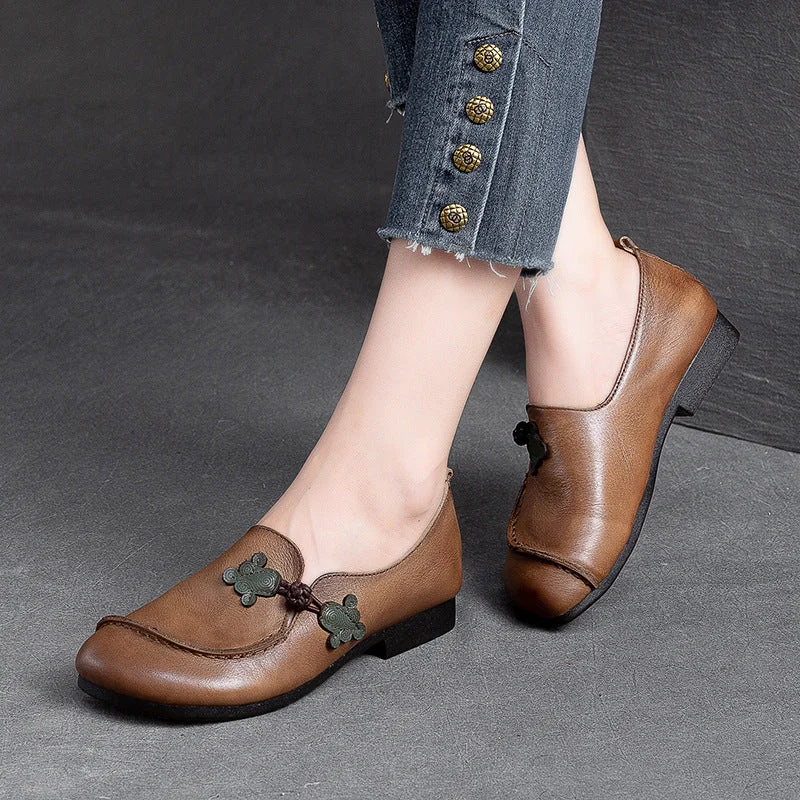 Women's casual shoes with polka - dot patterns for a fun lookWomen Flat Soft Leather Retro Casual Shoes Women's casual shoes with polka - dot patterns for a fun lookWomen Flat Soft Leather Retro Casual Shoes