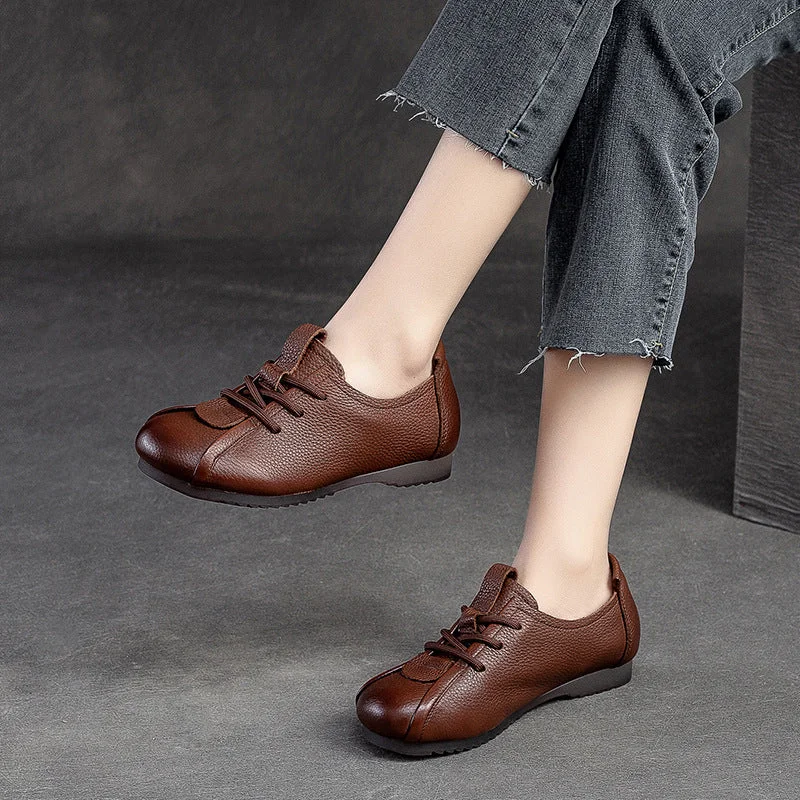 Women's casual shoes in red for a pop of colorWomen Retro Soft Leather Flat Casual Shoes Women's casual shoes in red for a pop of colorWomen Retro Soft Leather Flat Casual Shoes