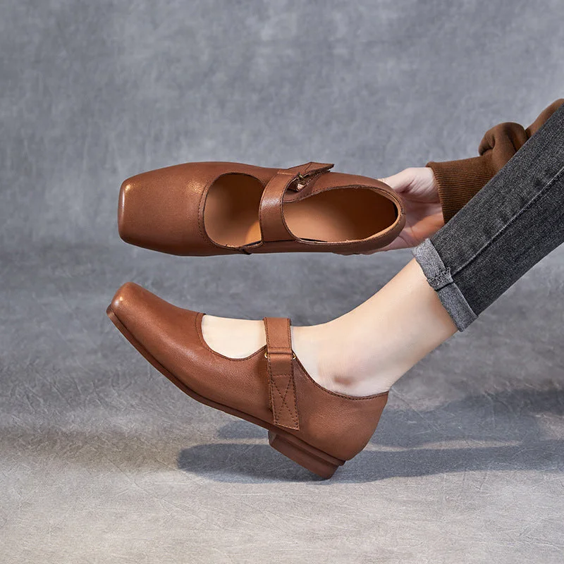 Women's casual shoes in brown for a natural toneWomen Retro Square Head Leather Casual Shoes Women's casual shoes in brown for a natural toneWomen Retro Square Head Leather Casual Shoes