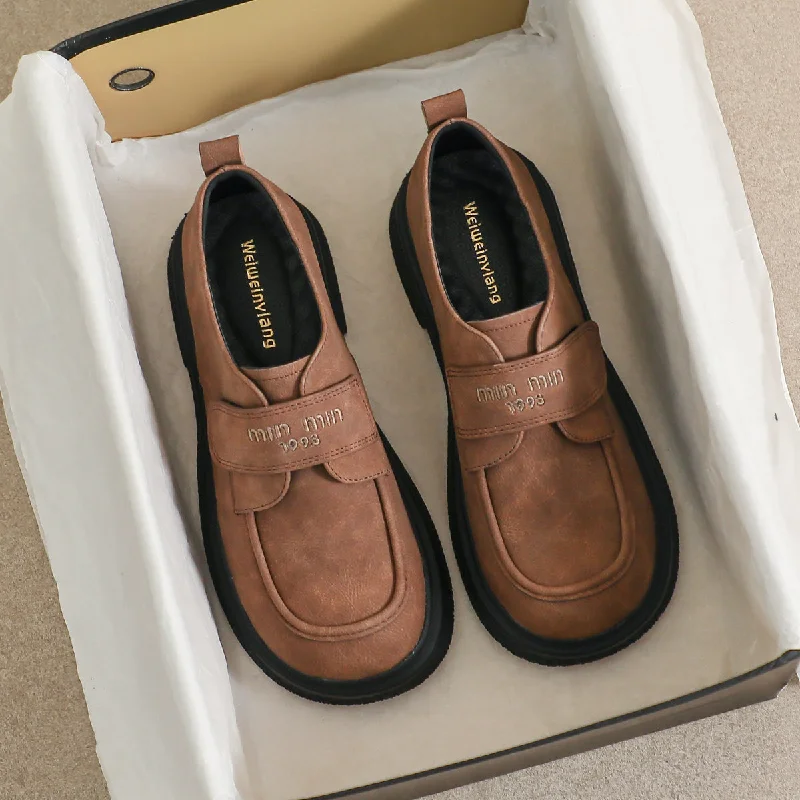 Women's casual slip - on shoes for easy wearWomen Retro Suede Minimalist Velcro Tape Casual Shoes Women's casual slip - on shoes for easy wearWomen Retro Suede Minimalist Velcro Tape Casual Shoes