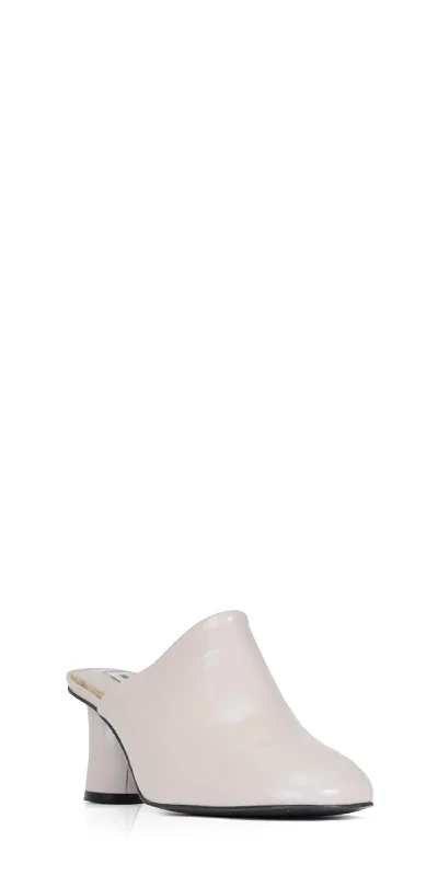Plus Size Women's Fur - Lined Mules in Ivory for a Cozy and Warm Winter WearWomen's Basic Curvy Mules In Cream Plus Size Women's Fur - Lined Mules in Ivory for a Cozy and Warm Winter WearWomen's Basic Curvy Mules In Cream