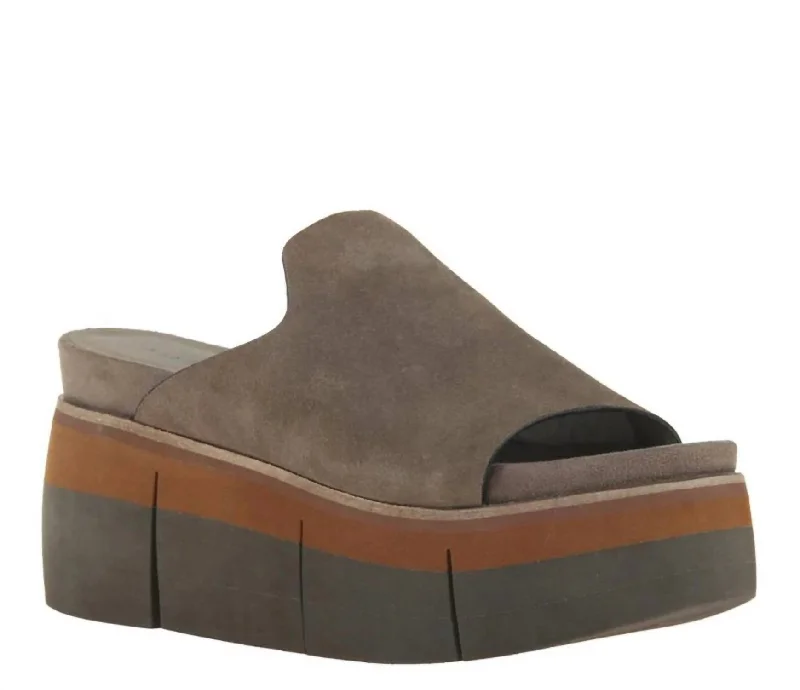 Buckle - adorned women's espadrilles for a classic touchWomen's Flow Wedge Sandal In Otter Buckle - adorned women's espadrilles for a classic touchWomen's Flow Wedge Sandal In Otter